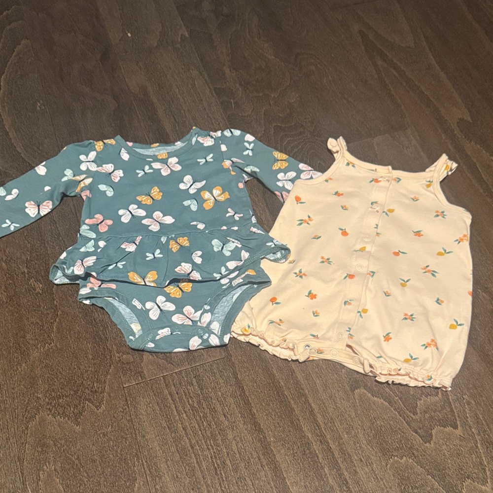 Bundle- Carter's Butterfly Bodysuit Set - Teal and Cream- Size 6 months